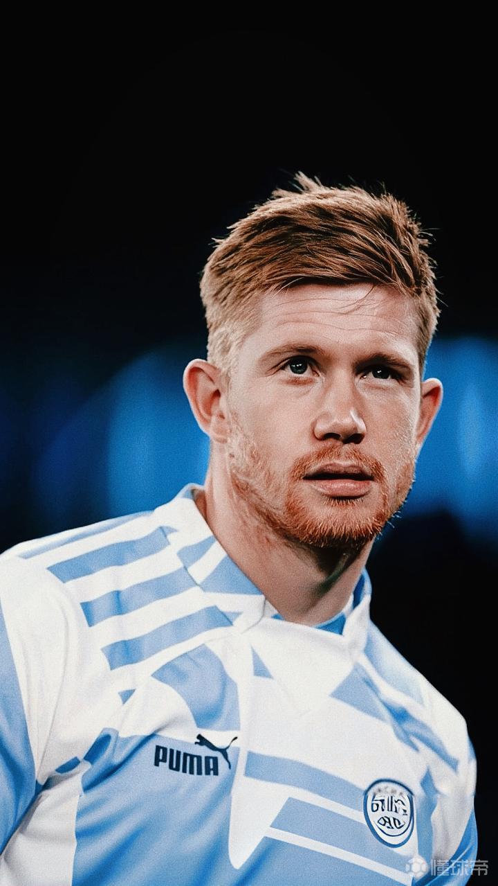 复出状态不错！库里首节6中4拿到10分（库里复出手感火热：首节6投4中拿下10分）